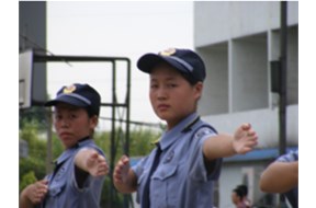 東莞保安公司如何培養(yǎng)職業(yè)責(zé)任感呢？